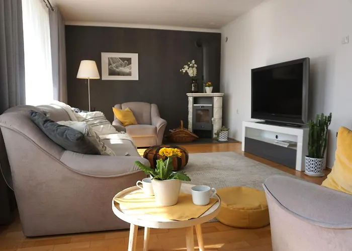 Spacious House בית נופש ז'שוב