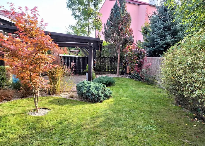 Spacious House ז'שוב